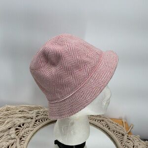 American Eagle Pink Herringbone vintage bucket Hat